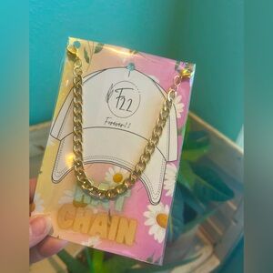 Trucker Hat Chain Thick Gold